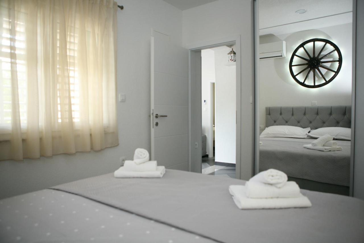 Apartments Old Town Trogir Buitenkant foto